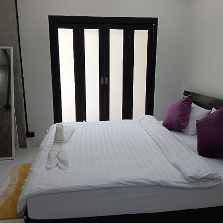 Nimman 9 Otel Chiang Mai Dış mekan fotoğraf